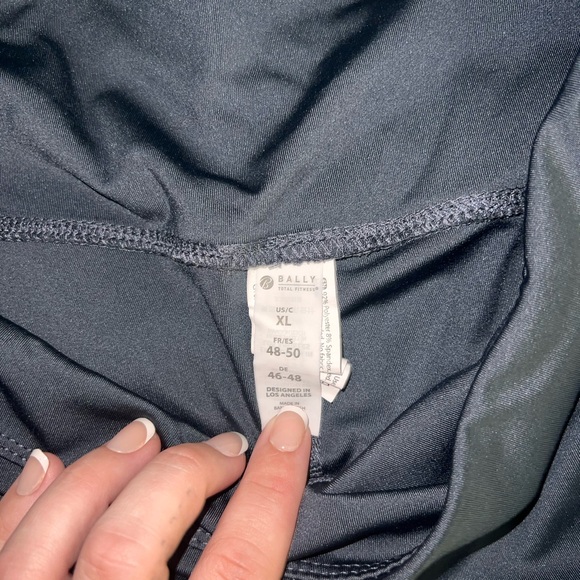 Bally Leggings - Picture 3 of 4